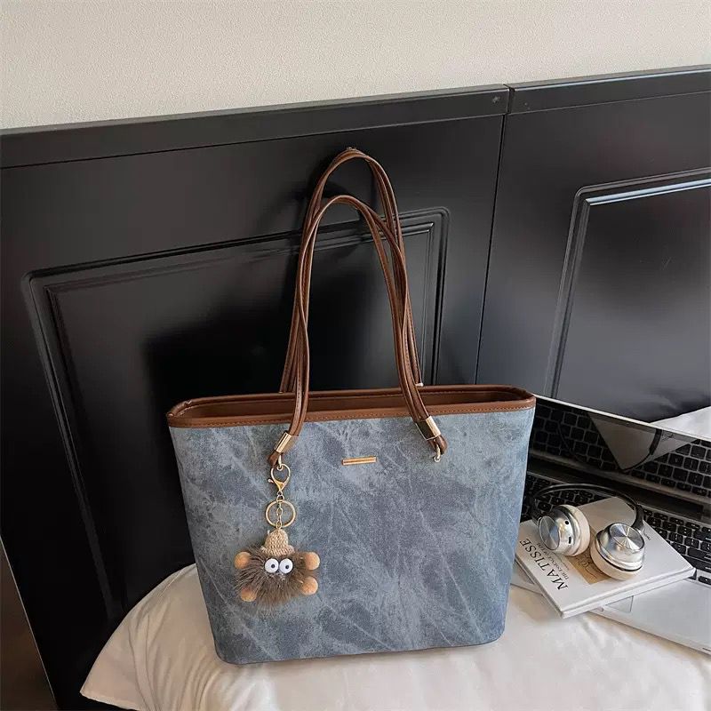 9633 DENIM TOTE BAG