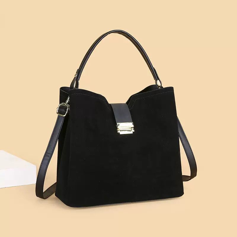 5430 BIG BUCKET BAG