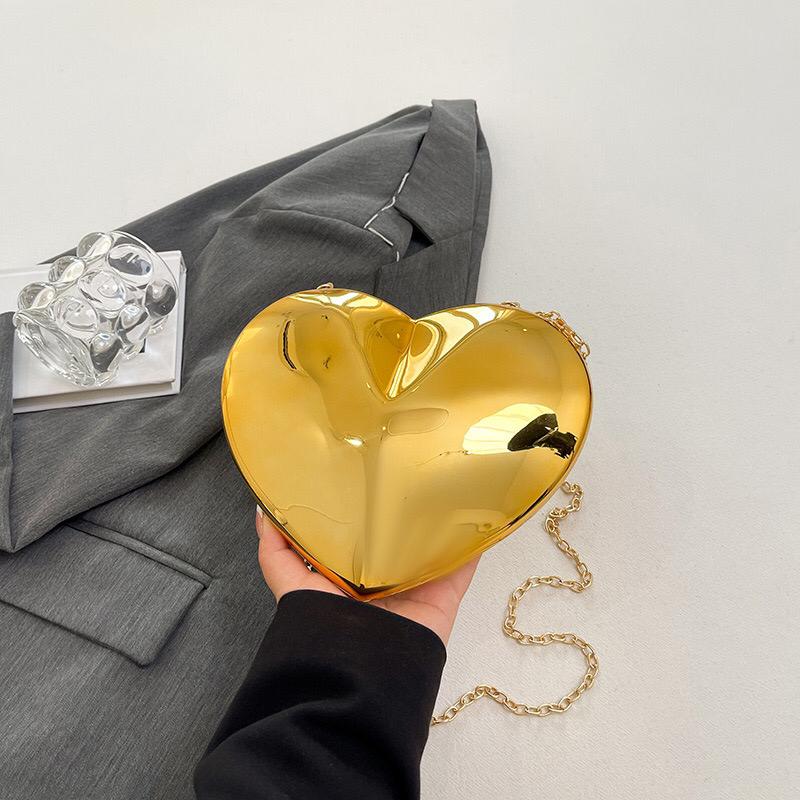 001 Love clutch purse