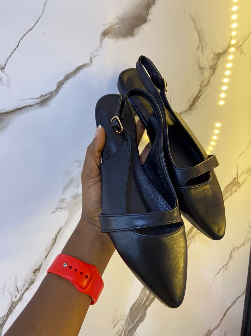 Flat office shoe XP-711 true to size