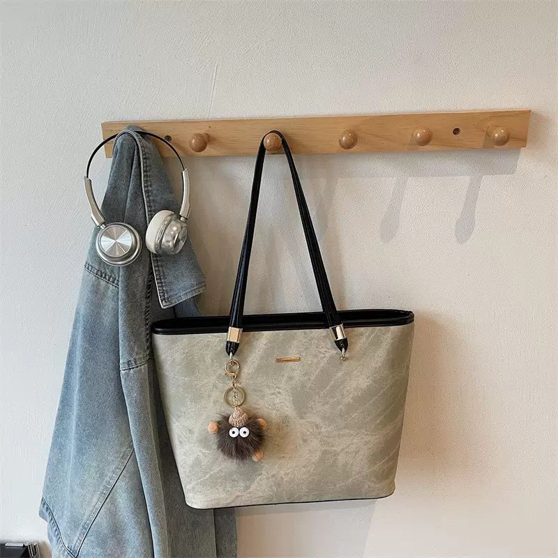 9633 DENIM TOTE BAG