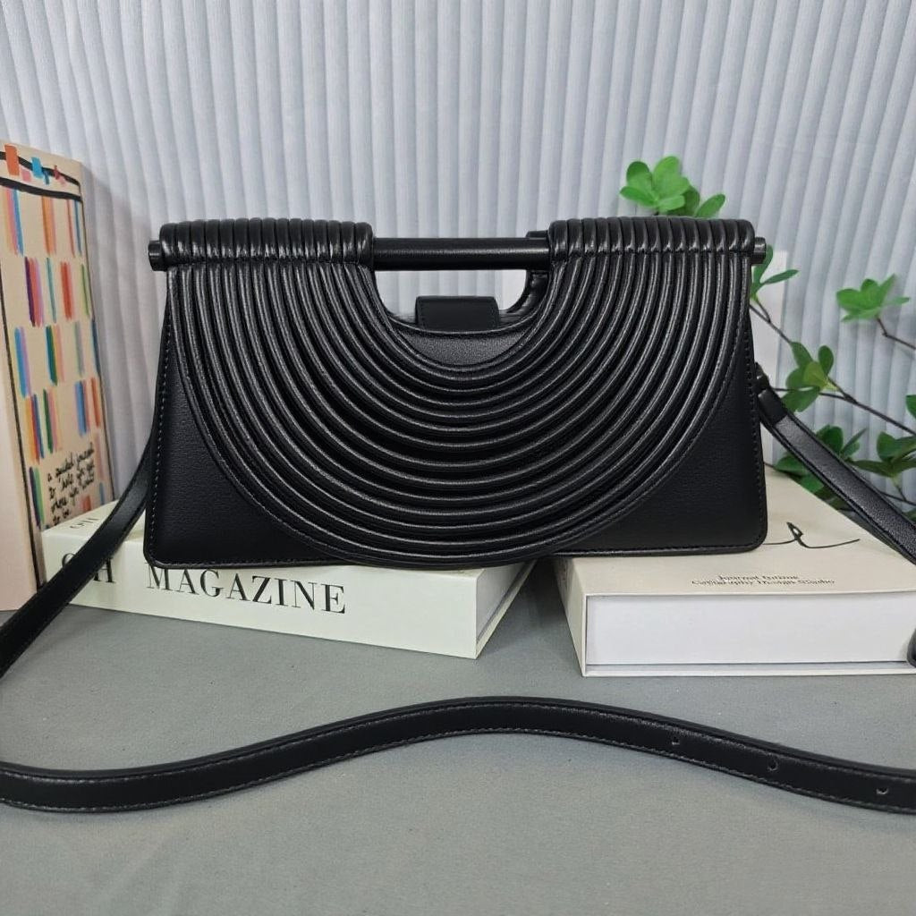 2502 OWANBE CHIC BAG