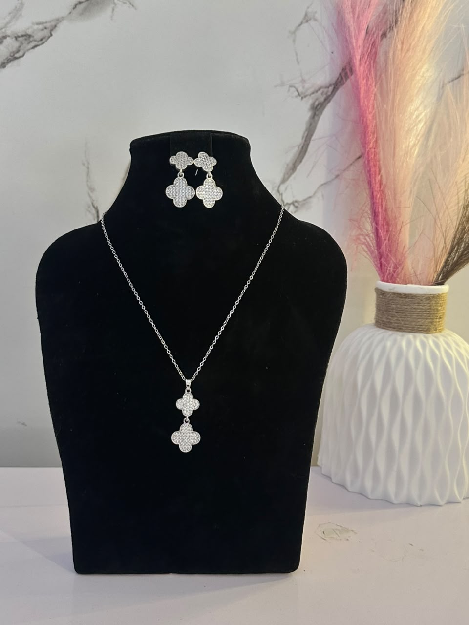 Clove Zirconia Set