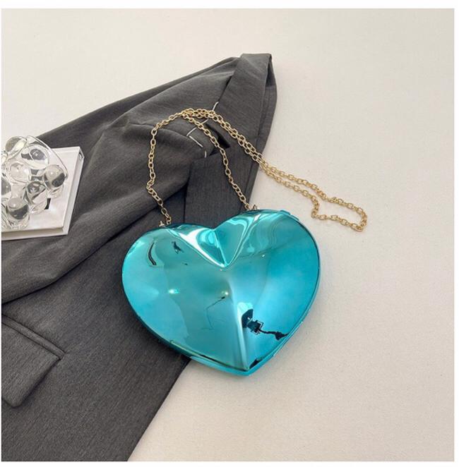 001 Love clutch purse