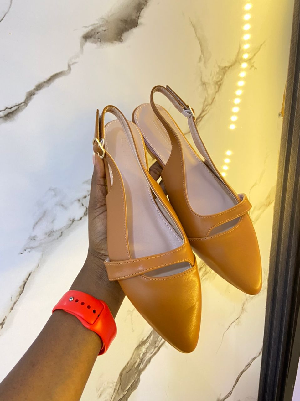 Flat office shoe XP-711 true to size