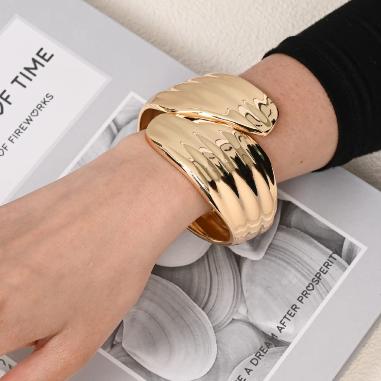 CHUNKY BANGLE 006