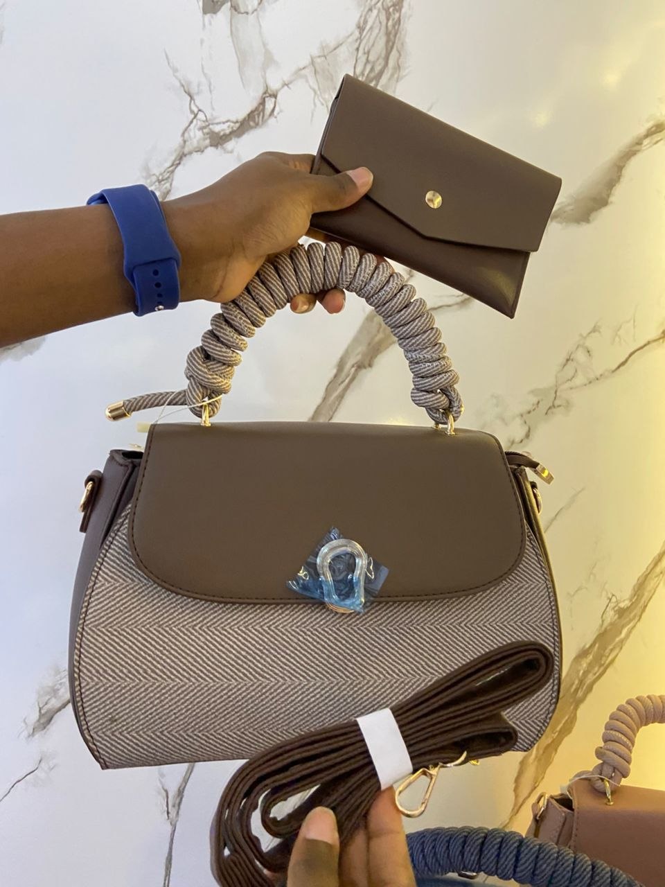 7055 MEDIUM 2IN1 BAG
